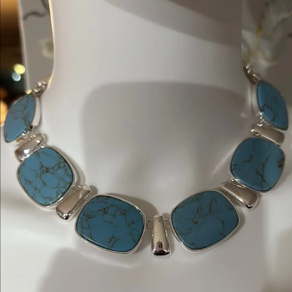 Lauren Ralph Lauren Silver Necklace with Blue Stones - Picture 4 of 11